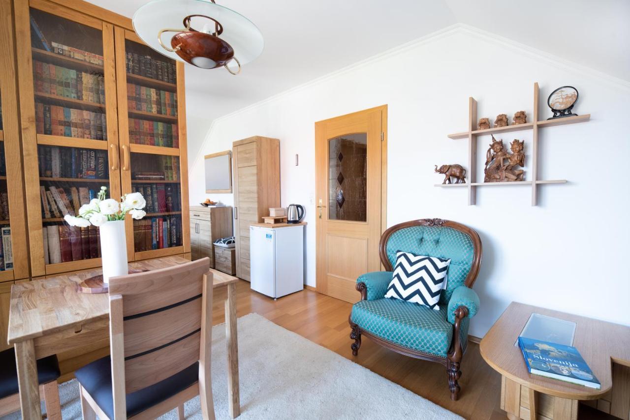 Pleasant Apartments Μπλεντ Εξωτερικό φωτογραφία